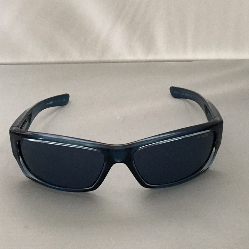 ARNETTE SUNGLASSES FOR MEN. - Picture 7 of 7